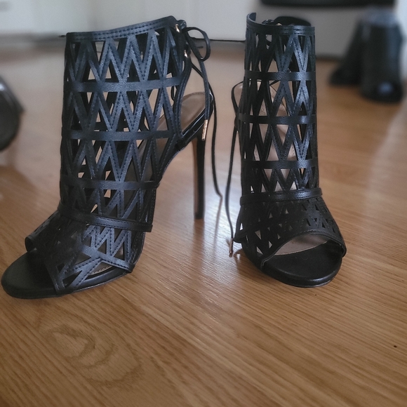 NWOT Black Tia Caged Heeled Sandal High Heels - Picture 6 of 12